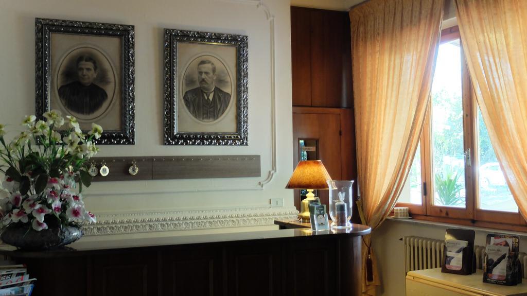 Hotel Dependance Montecatini Terme Exterior photo