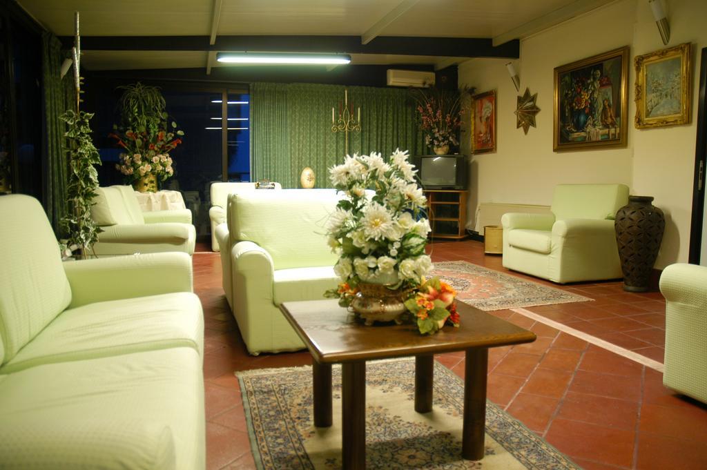 Hotel Dependance Montecatini Terme Exterior photo