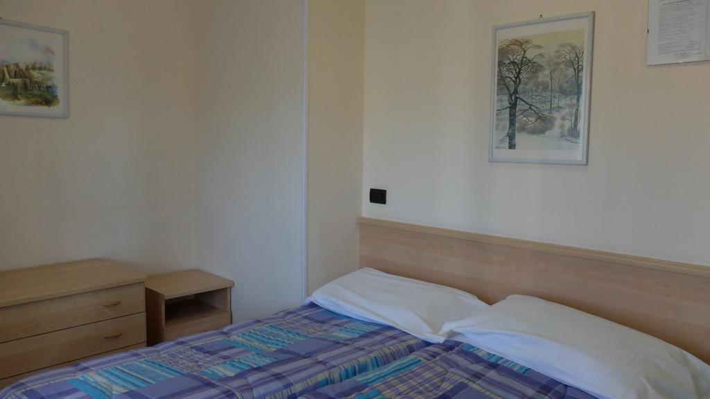 Hotel Dependance Montecatini Terme Room photo